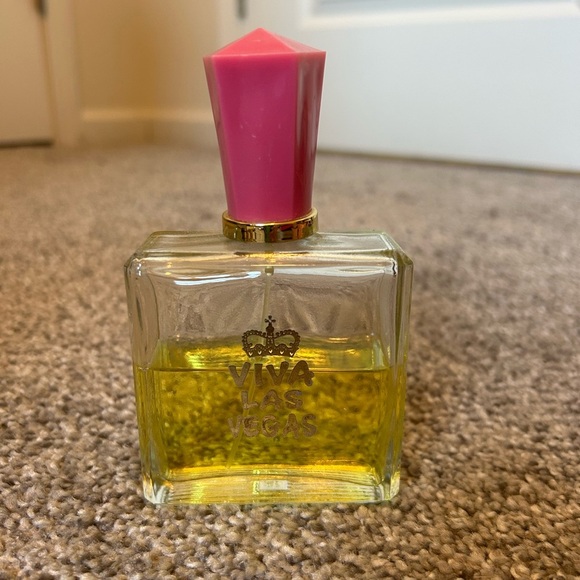 Viva las vegas Perfume - Pink and Gold - Picture 2 of 2